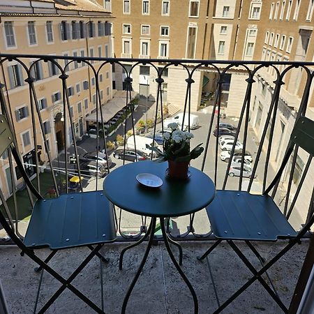 Boutique Suites Della Croce Rzym Zewnętrze zdjęcie