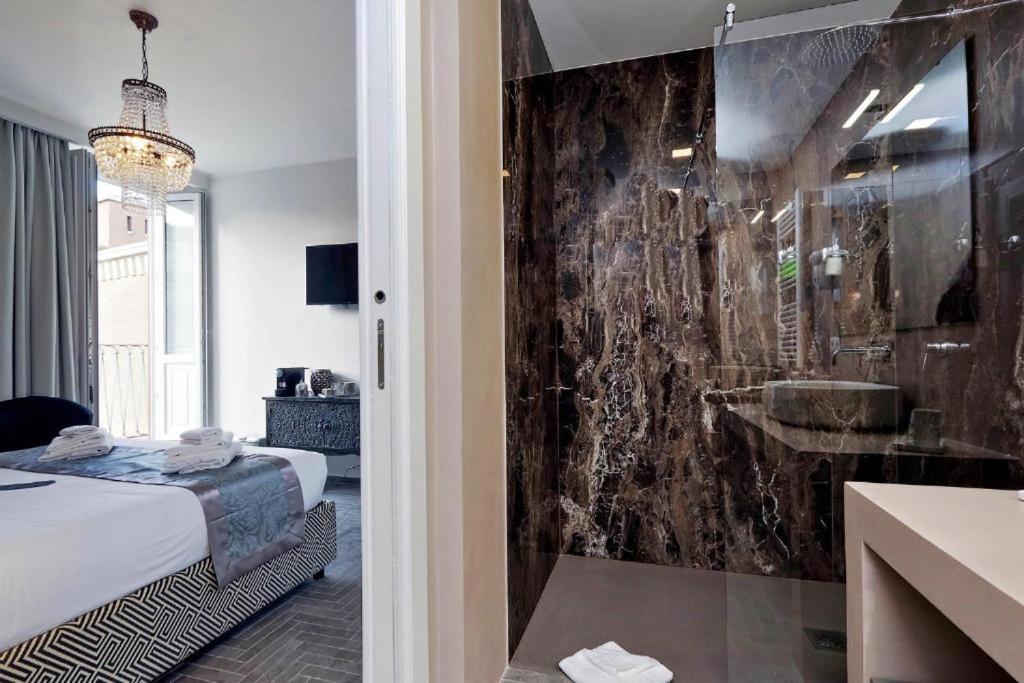 Boutique Suites Della Croce Rzym Zewnętrze zdjęcie